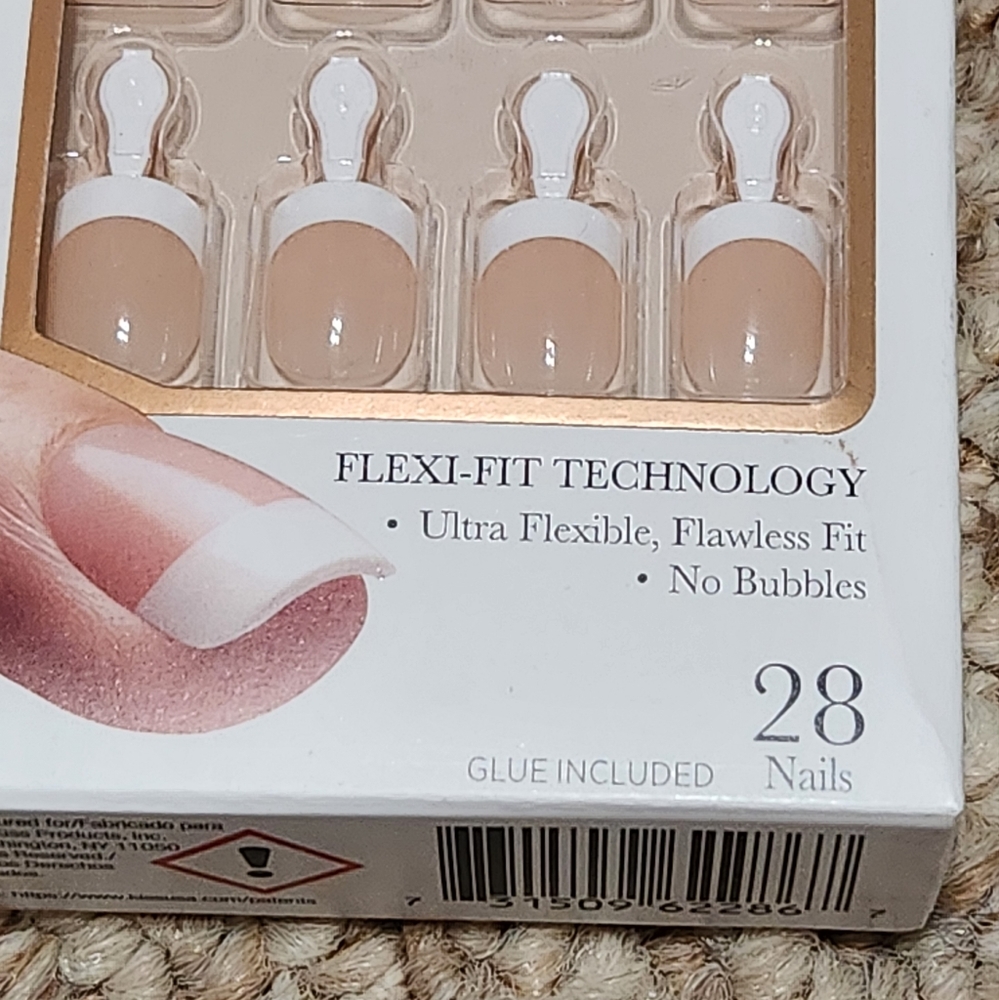 Kiss Salon Acrylic French Nail Kit - Picture 3 of 13